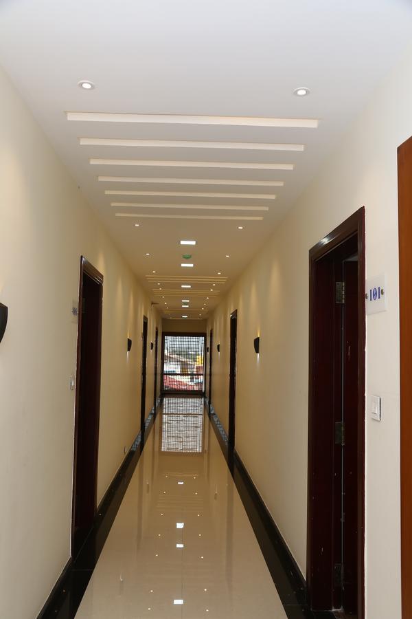 Hotel Blue Pearl Chikmagalur Bagian luar foto