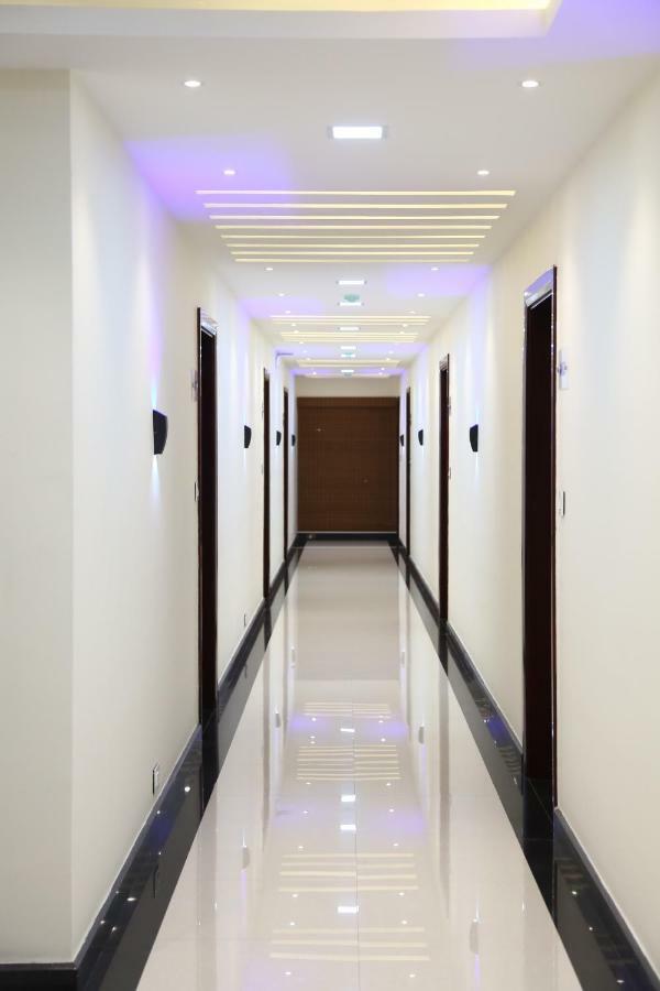 Hotel Blue Pearl Chikmagalur Bagian luar foto